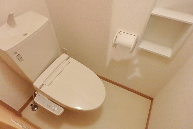 メゾンプランタンIIの物件内観写真