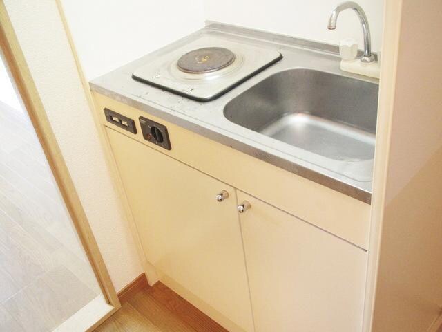 レオパレス葵第2の物件内観写真