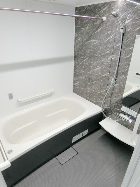 ラ・ベレッツァ フェリオの物件内観写真