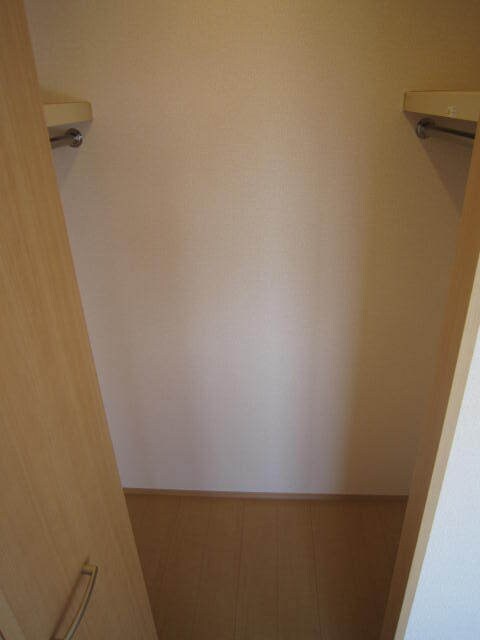 ファヴォーレIIIの物件内観写真