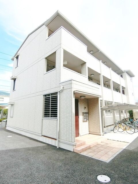 アニバーサリーの物件外観写真