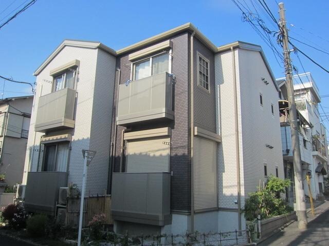 エイコーンアンドサンフラワーの物件外観写真