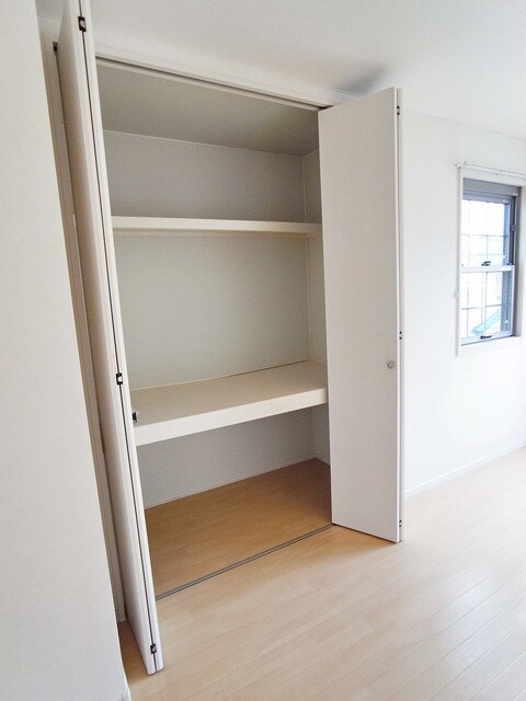 エイコーンアンドサンフラワーの物件内観写真