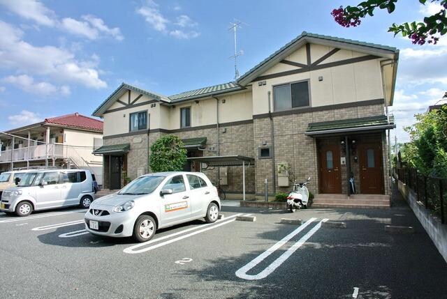 サンモールエイトの物件外観写真