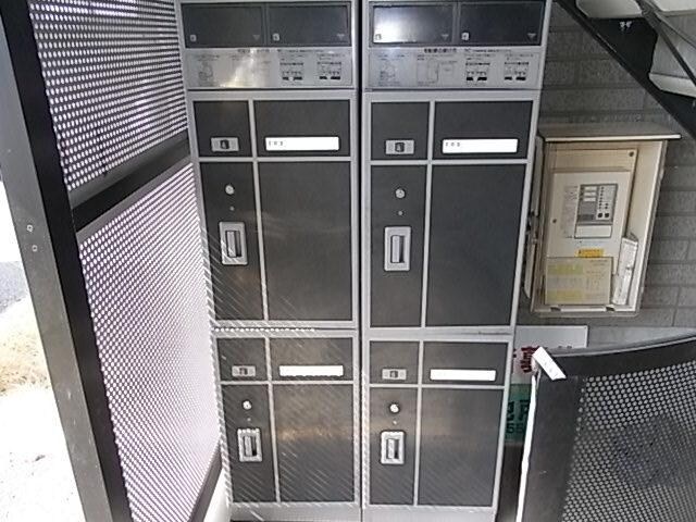 コゥジィーコートの物件内観写真