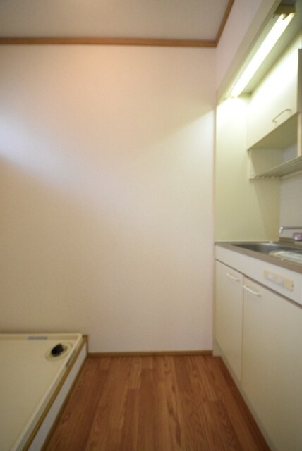 ツーユーハイツ上野町の物件内観写真