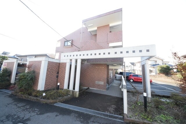 シャトルコートの物件外観写真