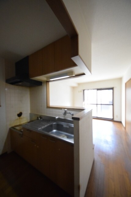 シャトルコートの物件内観写真