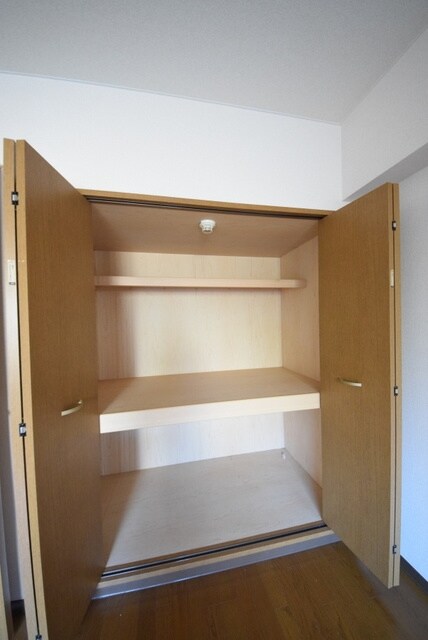 シャトルコートの物件内観写真