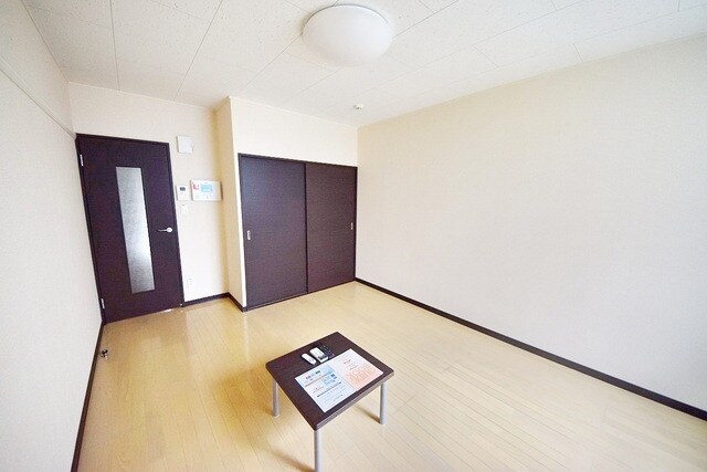 レオネクストフィエールIIの物件内観写真