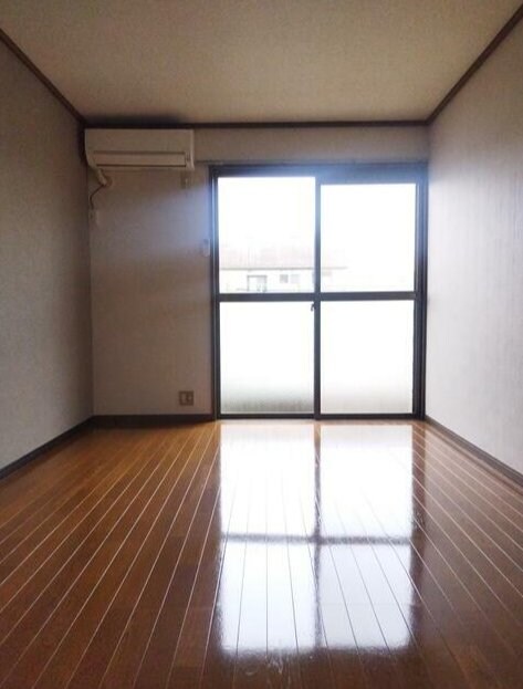 ファミーユ村野の物件内観写真