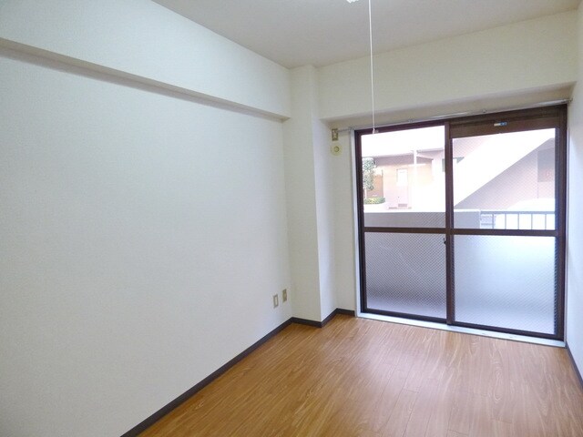 MAC武蔵砂川コートの物件内観写真