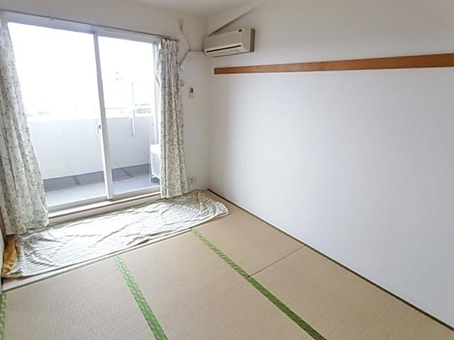 ヴェルドミールヤジマの物件内観写真