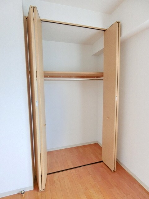 ヴェルドミールヤジマの物件内観写真