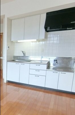 ヴェルドミールヤジマの物件内観写真