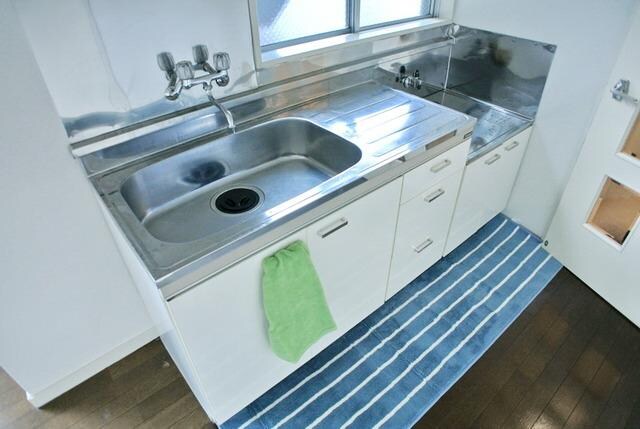 ローズシャトル1号館の物件内観写真