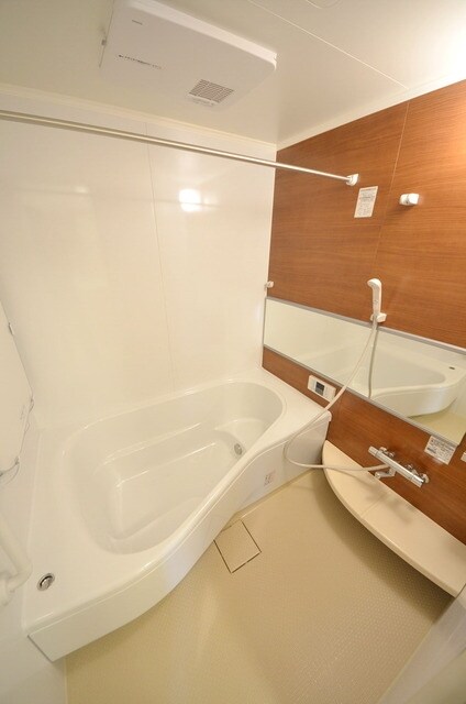 ルミエール ド エスポワール Iの物件内観写真