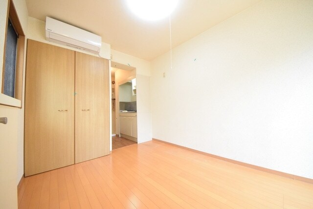 メゾンジュネスの物件内観写真