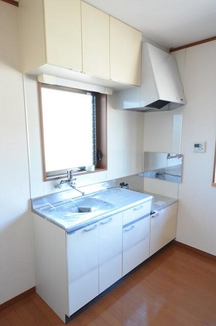 村内ハイツの物件内観写真