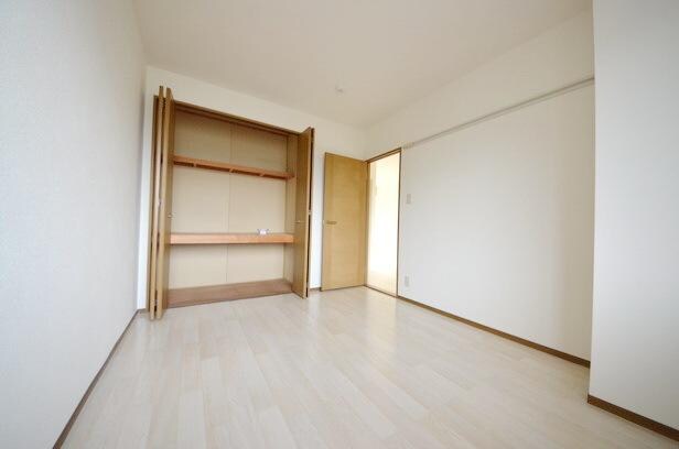 ファミールコートの物件内観写真