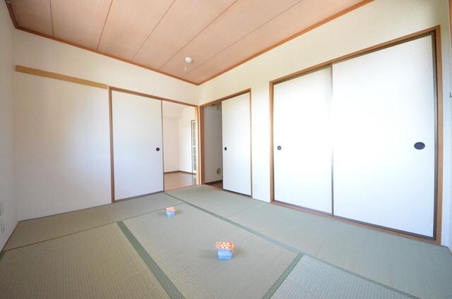 ファミールコートの物件内観写真