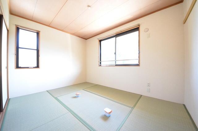 ファミールコートの物件内観写真