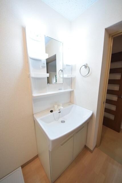 しゃんぐりらひる の物件内観写真