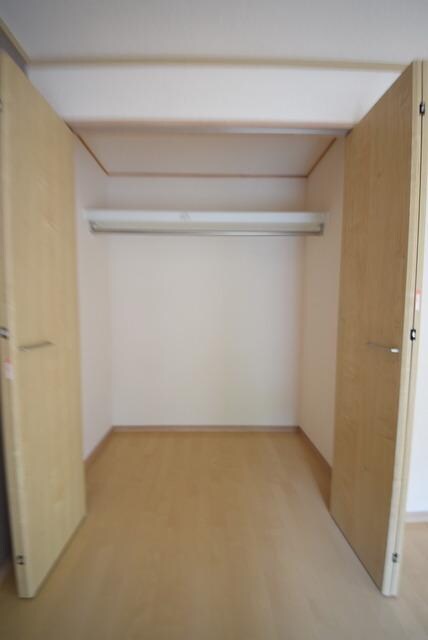 しゃんぐりらひる の物件内観写真