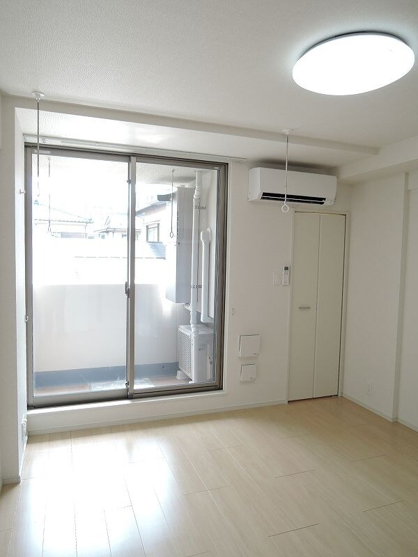 ゴールデン ソレイルの物件内観写真