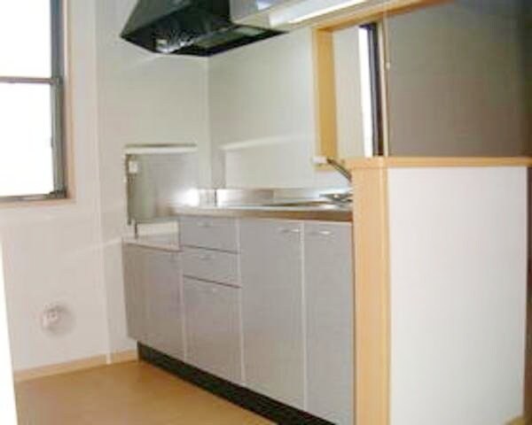 コンフォールダイワの物件内観写真