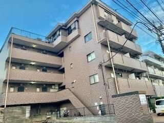 ドミール奈賀の物件外観写真