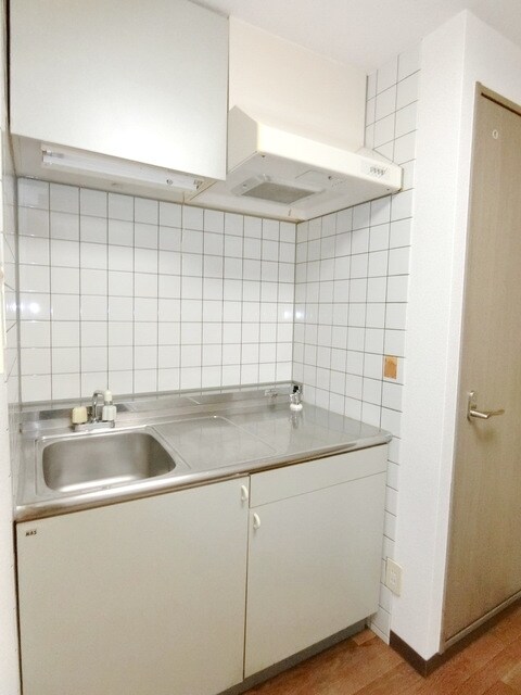 ドミール奈賀の物件内観写真