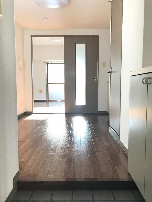 ドミール奈賀の物件内観写真