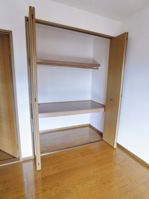 ロイヤルガーデン壱~七番館の物件内観写真