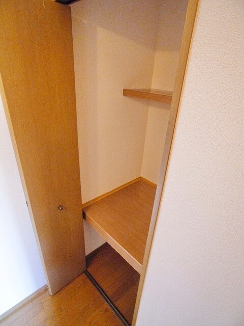 ロイヤルガーデン壱~七番館の物件内観写真