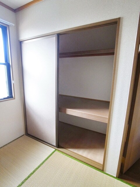 ロイヤルガーデン壱~七番館の物件内観写真