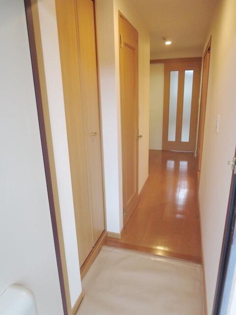 カーサフィオーレの物件内観写真