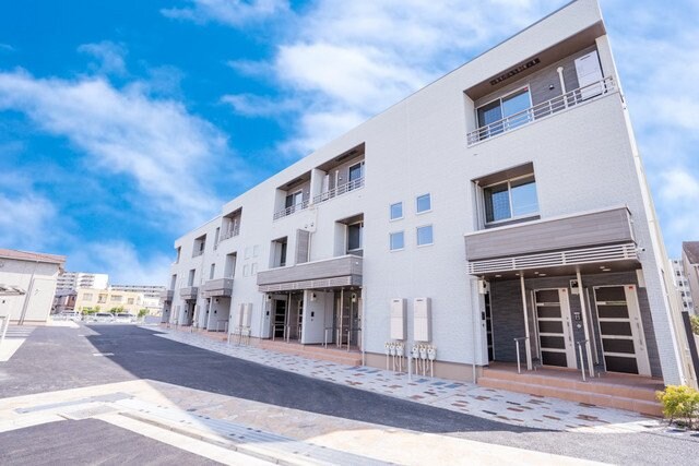 ランド フォレストIの物件外観写真