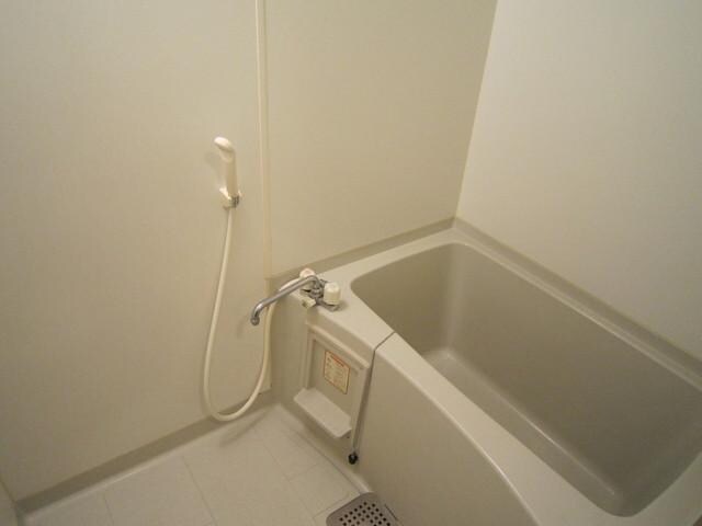 マンションシェルの物件内観写真