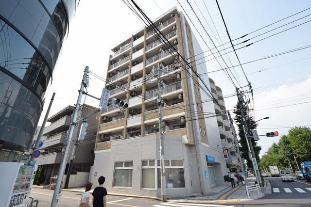 ヴェルデスの物件外観写真