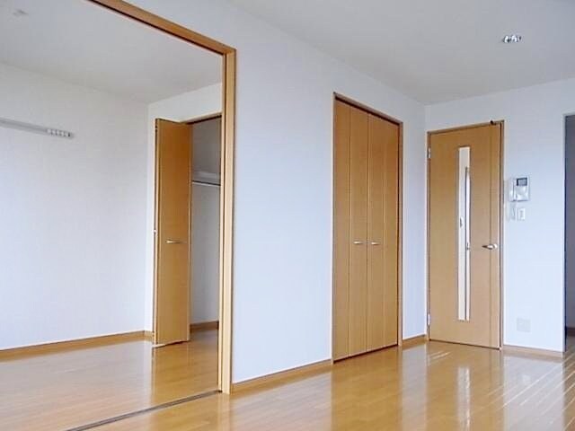 ヴィルヌーブの物件内観写真