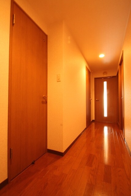 シャトルコートの物件内観写真