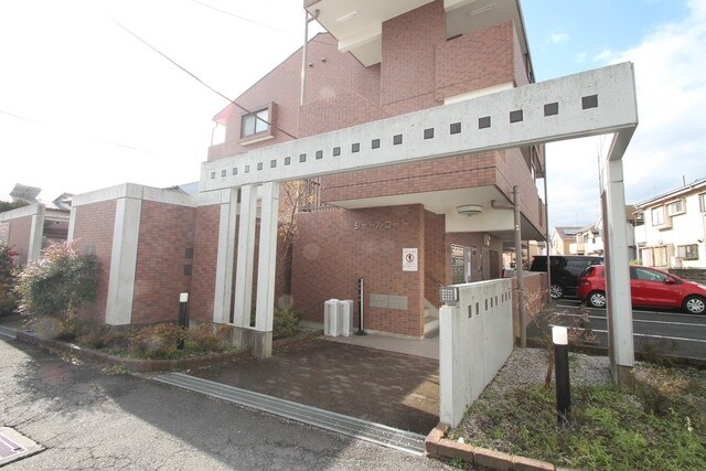 シャトルコートの物件内観写真