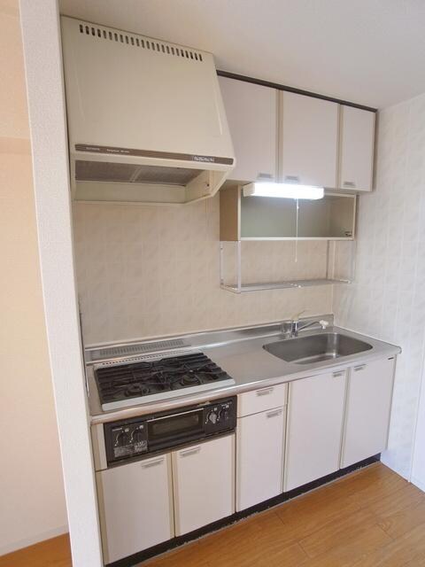 グランディール山中の物件内観写真