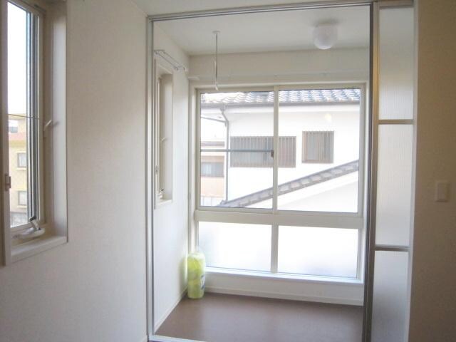 ヒルズオザクの物件内観写真