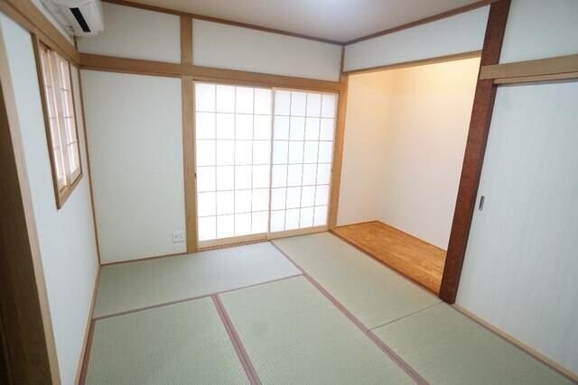 宮坂1丁目戸建の物件内観写真