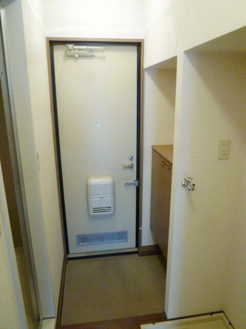 トゥインクルコート大町 5番館の物件内観写真