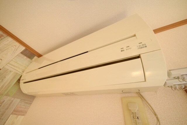 ヴィラ・ファミーユAの物件内観写真