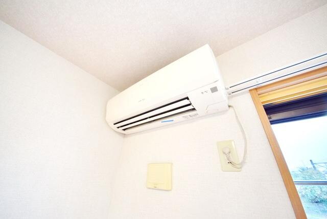 グロリアA棟の物件内観写真