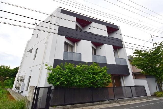 TERZO CASAの物件外観写真